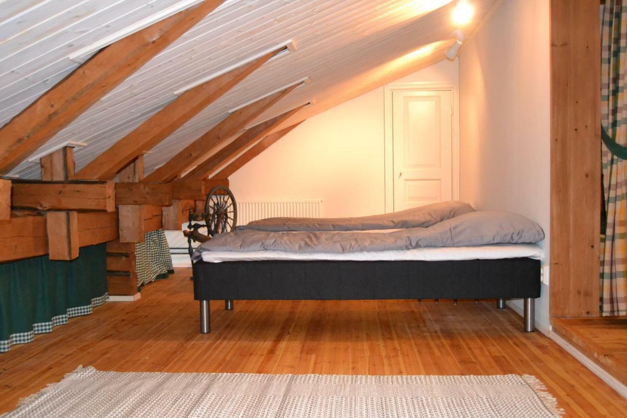 Wanha Kartano Hotell Karleby Exteriör bild