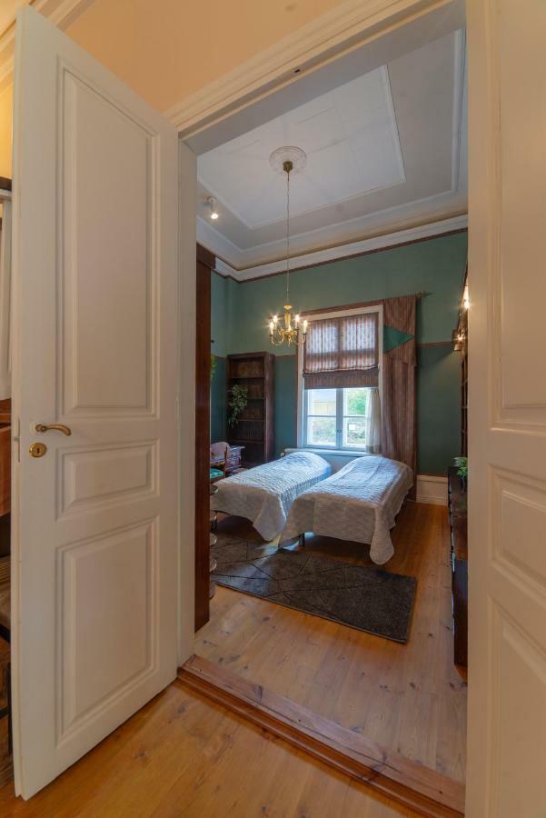 Wanha Kartano Hotell Karleby Exteriör bild