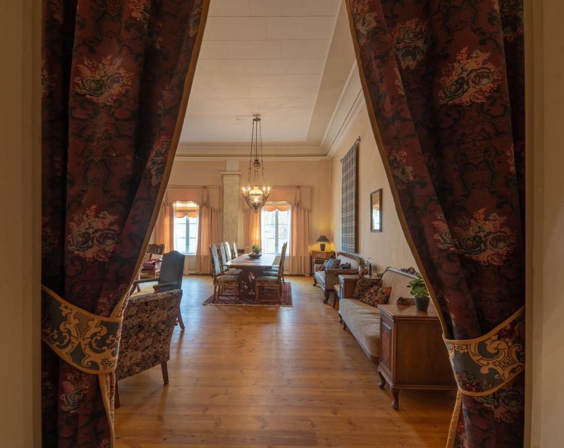 Wanha Kartano Hotell Karleby Exteriör bild