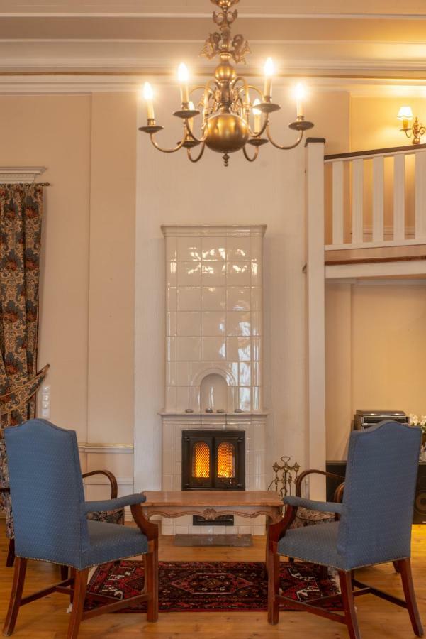 Wanha Kartano Hotell Karleby Exteriör bild
